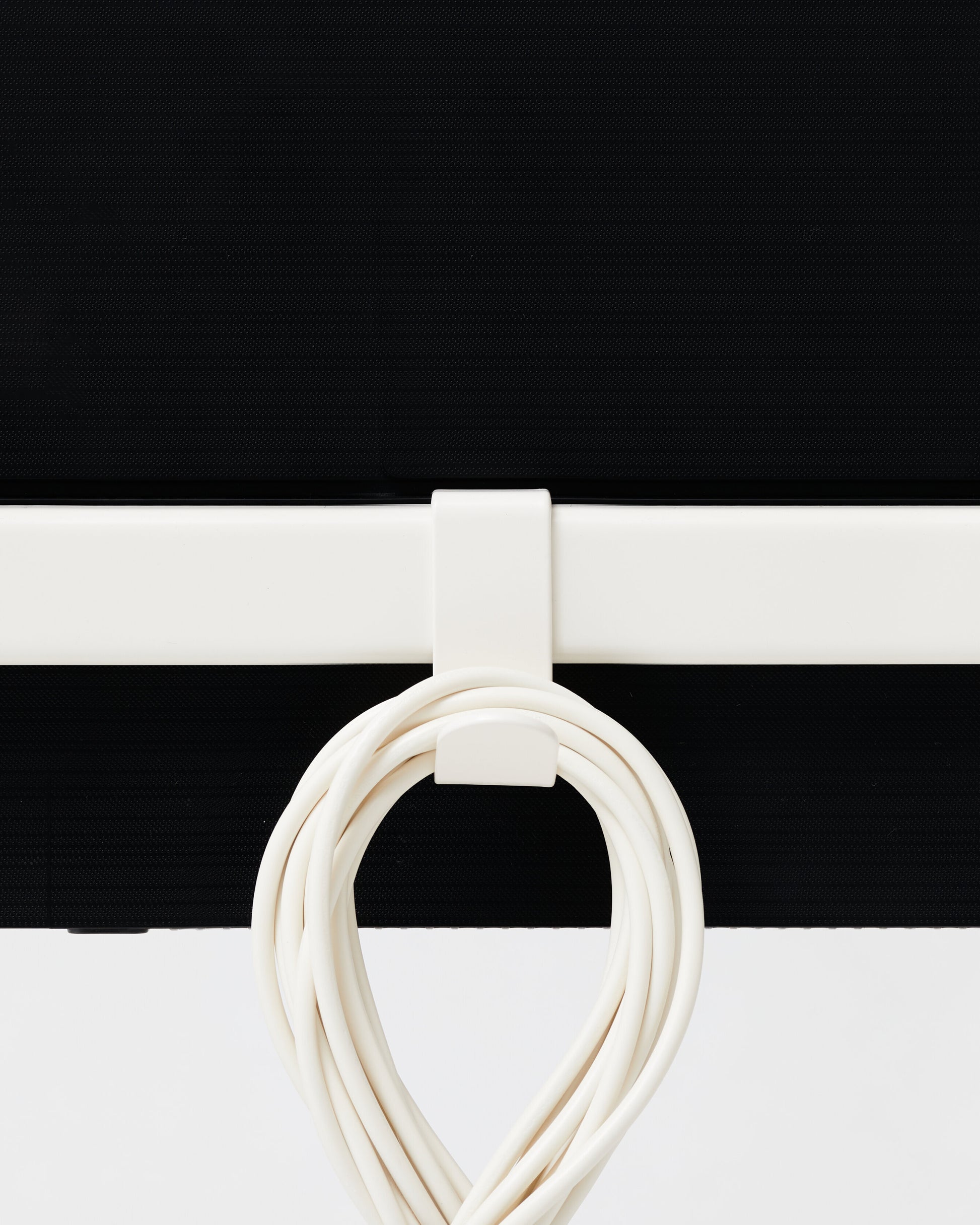 Crochet pour support tv en acier noir Hook Mount - Pedestal — 405647.jpg