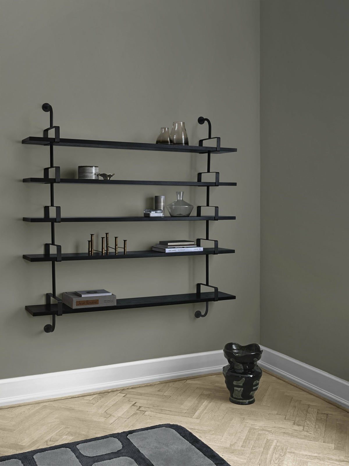 5 shelves in black ash 155 cm Demon Shelf - Gubi - The Cool Republic
