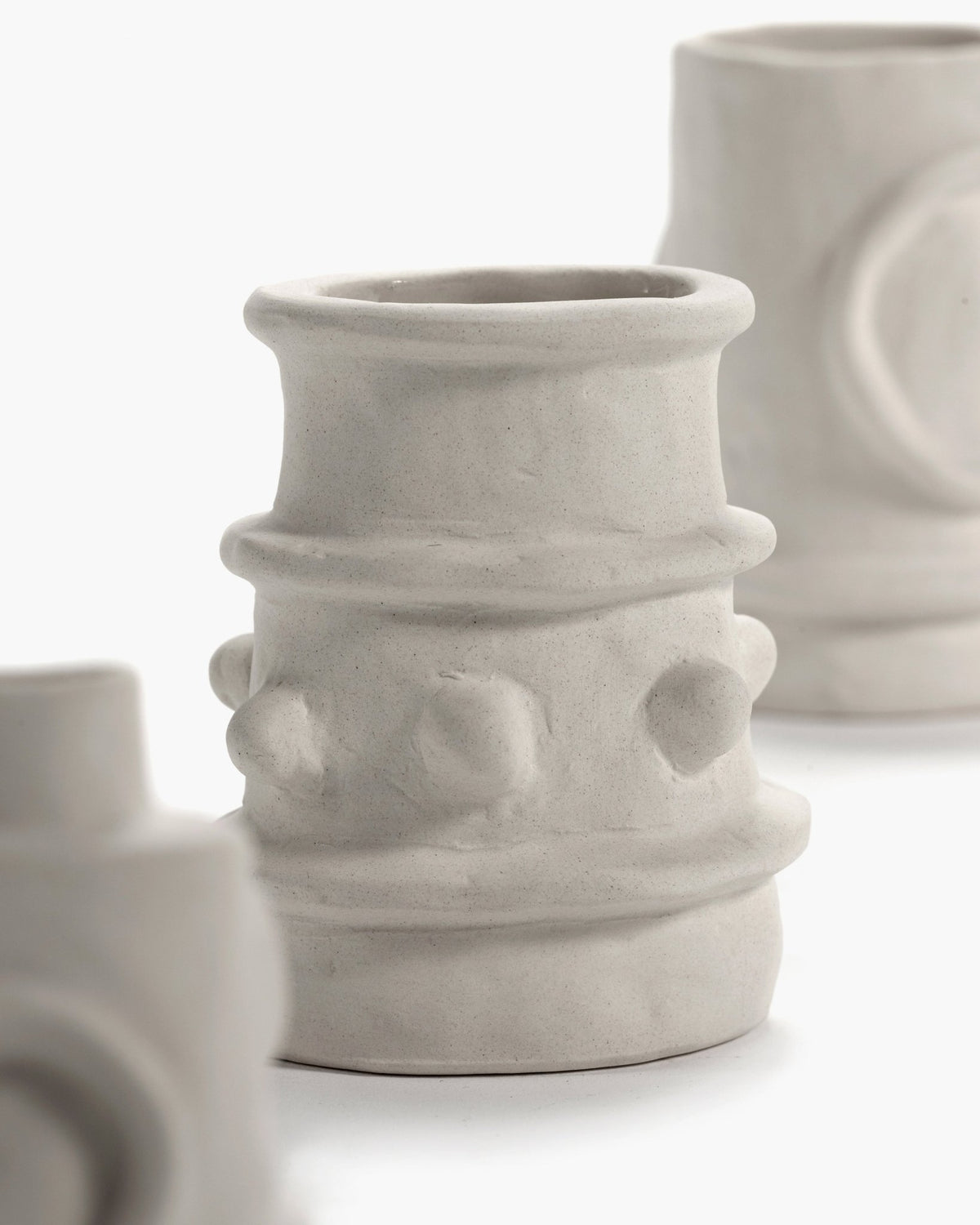 6 Vases en grès beige 10cm Molly - Serax - The Cool Republic