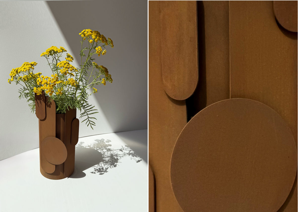 Vase sculptural en métal et verre corten 20cm Toty - Mademoiselle Jo — vue 2