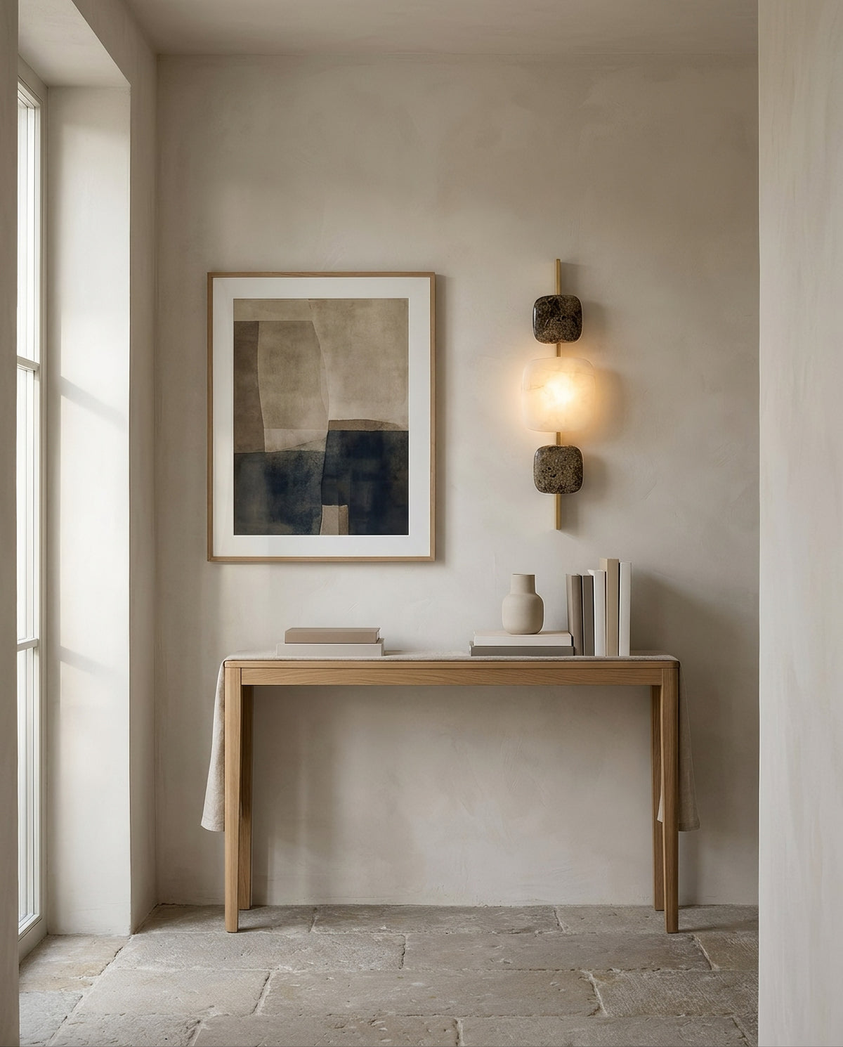 Applique murale en laiton laiton ancien 24x85cm Salisbury - Corbett Lighting en situation