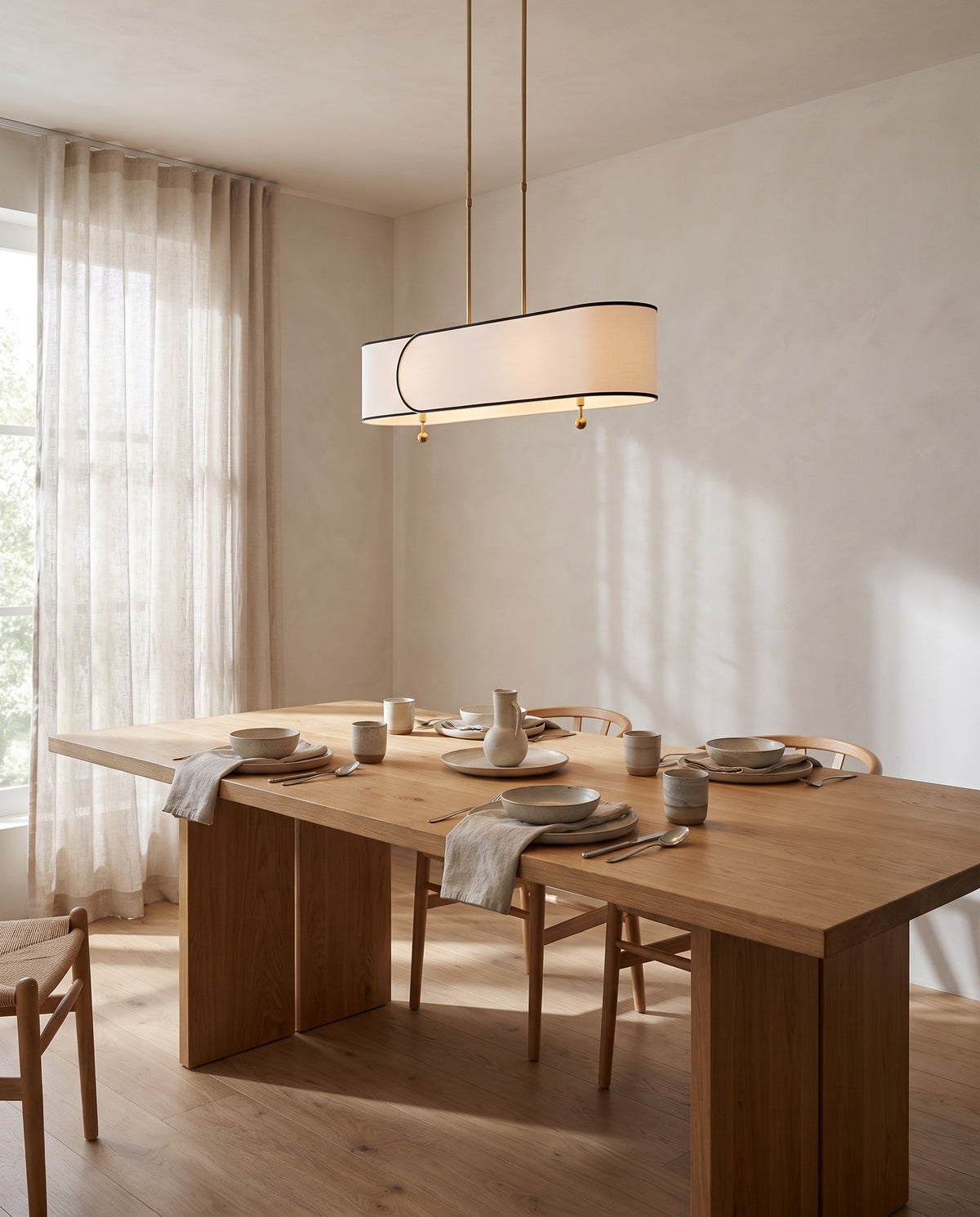Linear suspension in steel with aged brass 38x120x44cm Zara - Mitzi en situation