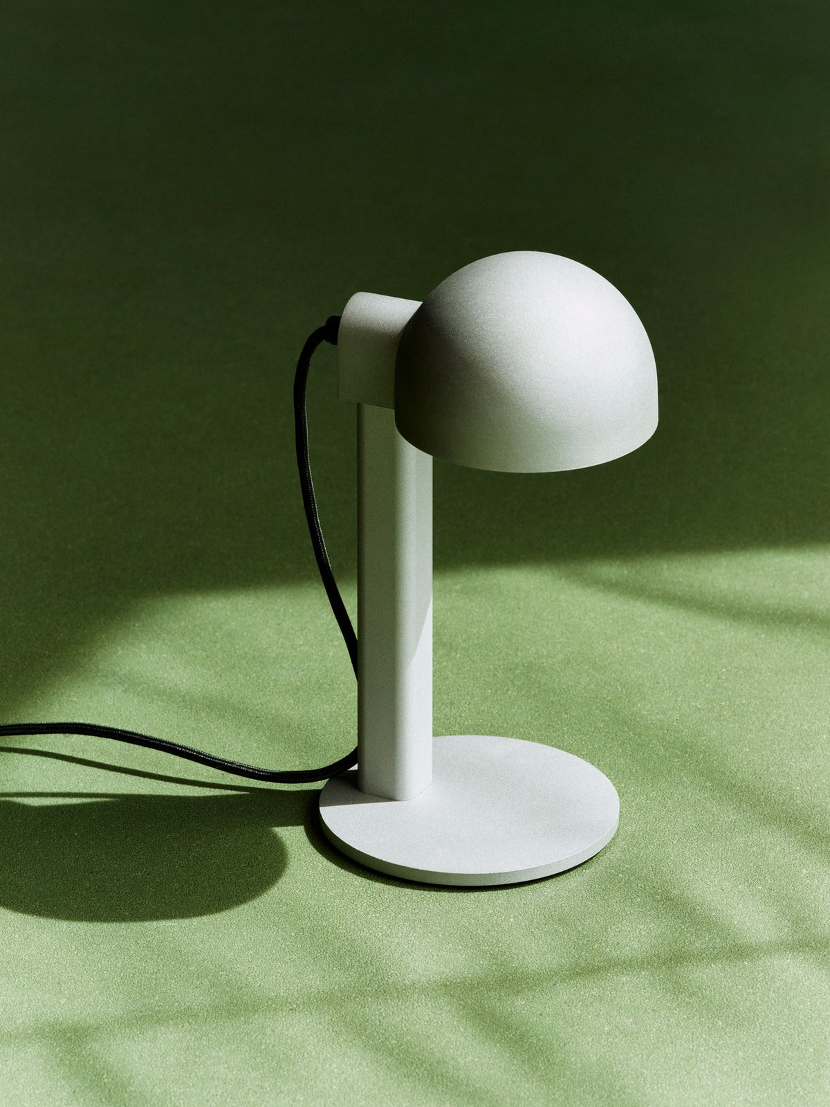 Lampe de table en métal gris argenté 14x17x28cm Posto - Hay