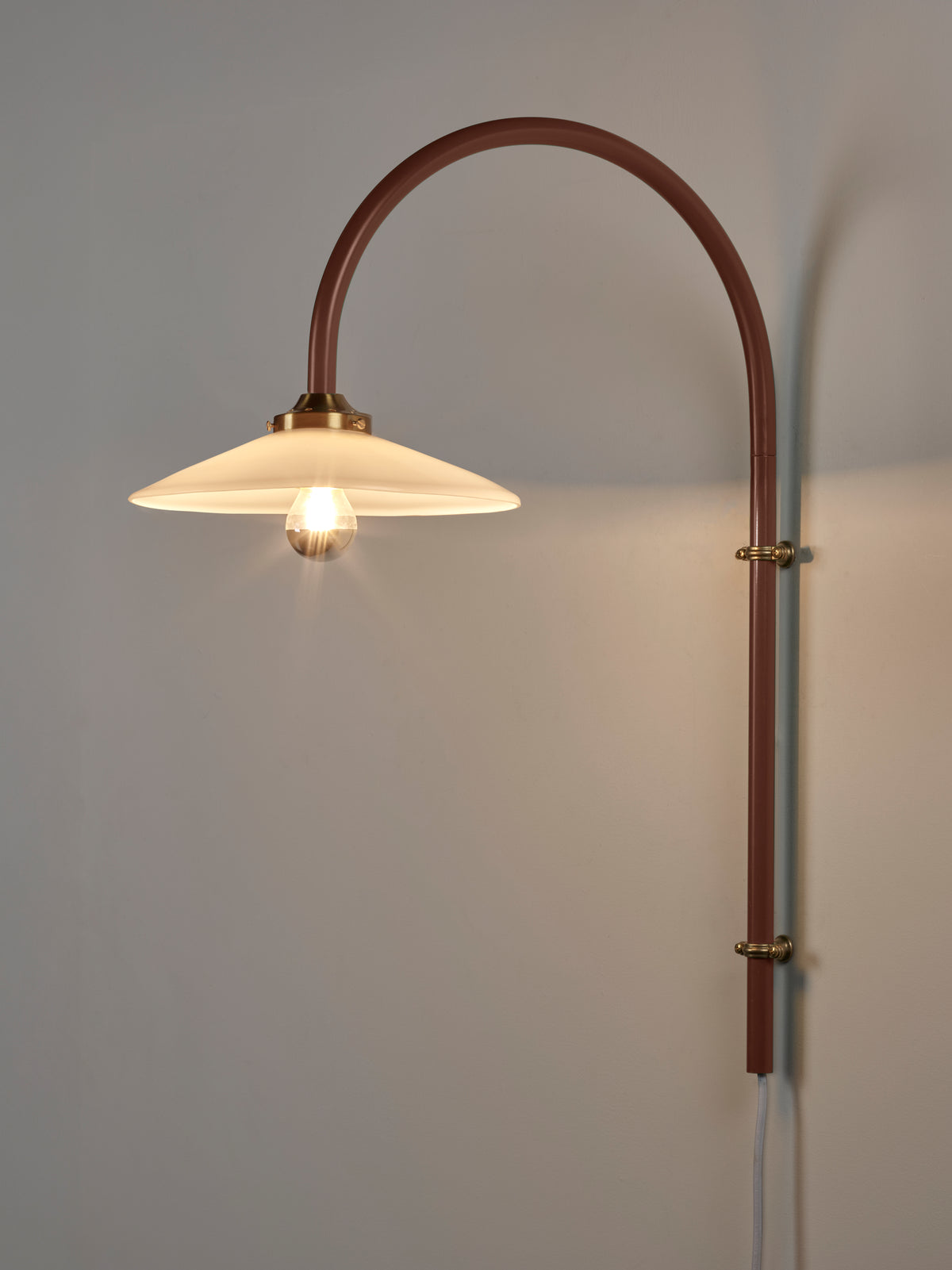 Wall light in red steel 29x49x63.5cm N°2 Nini- valerie_objects