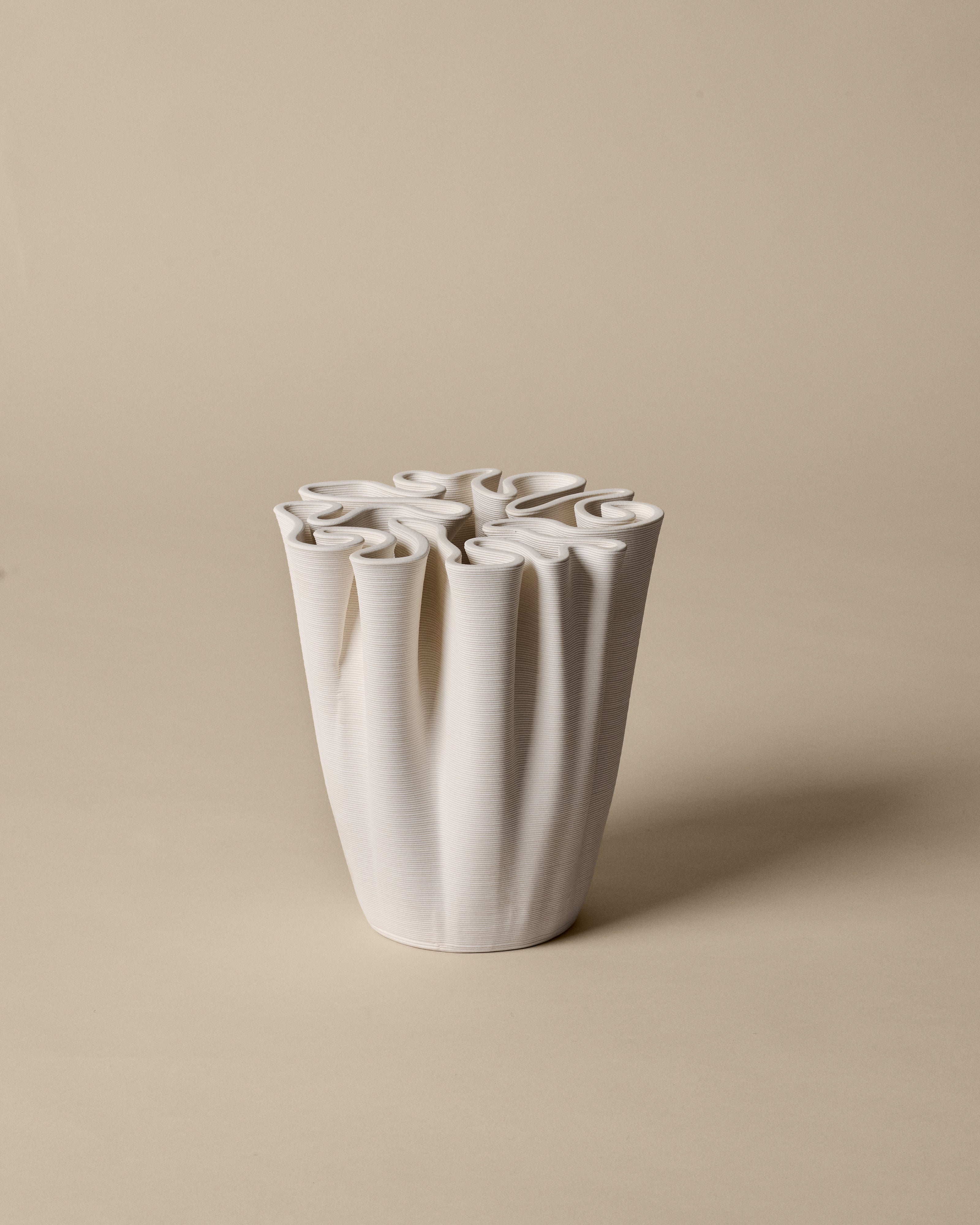 Vase en grès blanc 15x18cm Dedali - Ferm living