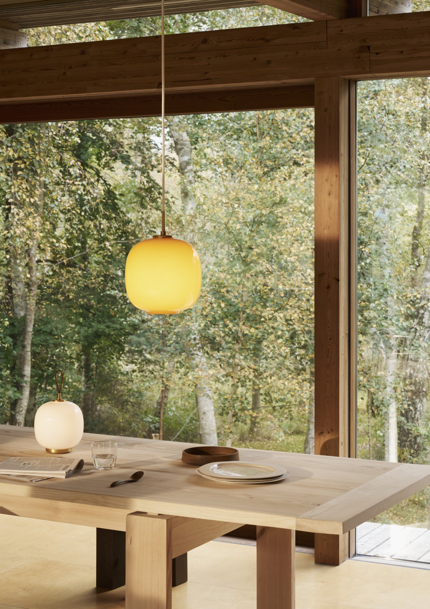Lampada a sospensione in vetro soffiato giallo pallido VL45 250 V3 - Louis Poulsen
