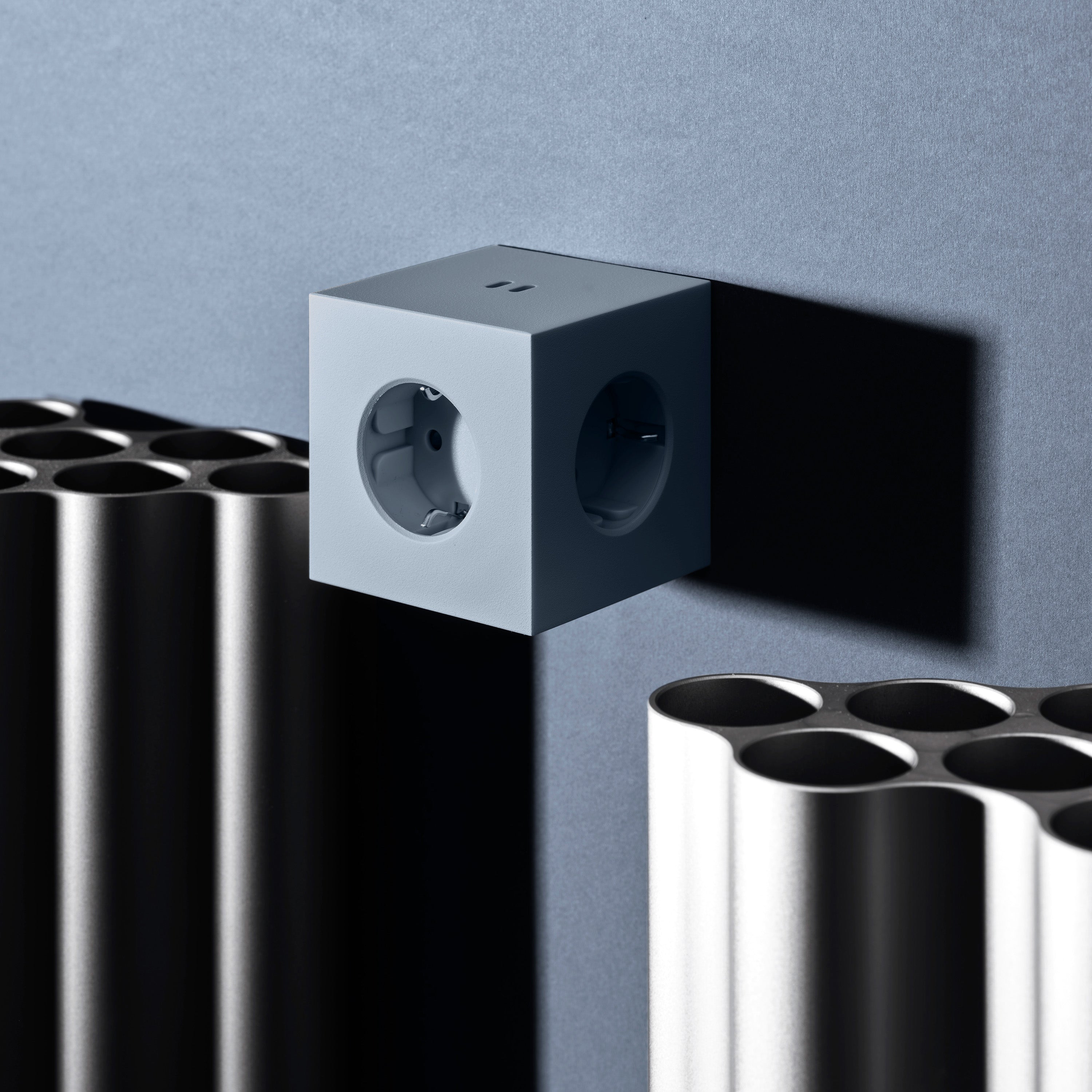 USB-C Power Strip 30W blue Square 2 - Avolt