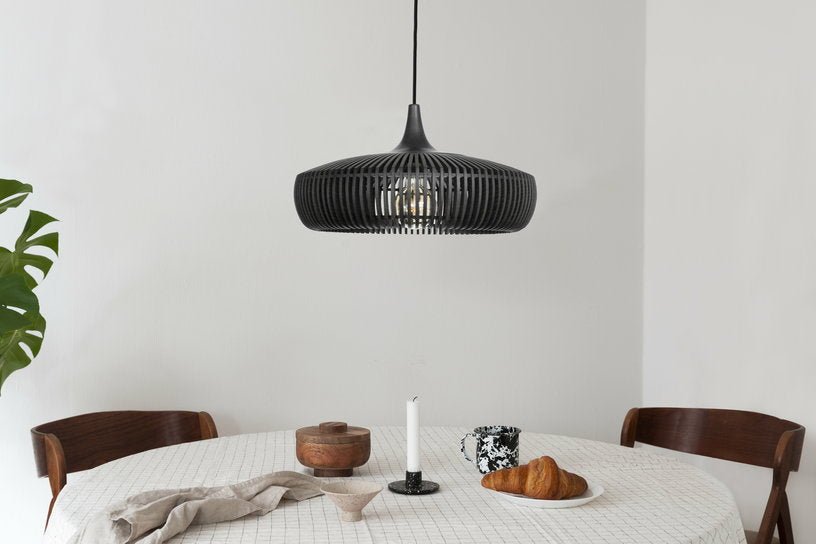 Abat - jour en chêne noir Clava Dine 43 cm - UMAGE - The Cool Republic