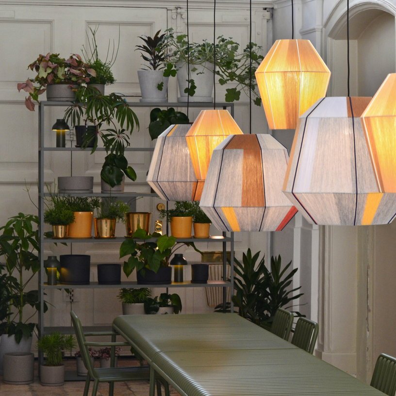 Abat - jour en laine gris Bonbon 320 - HAY - The Cool Republic