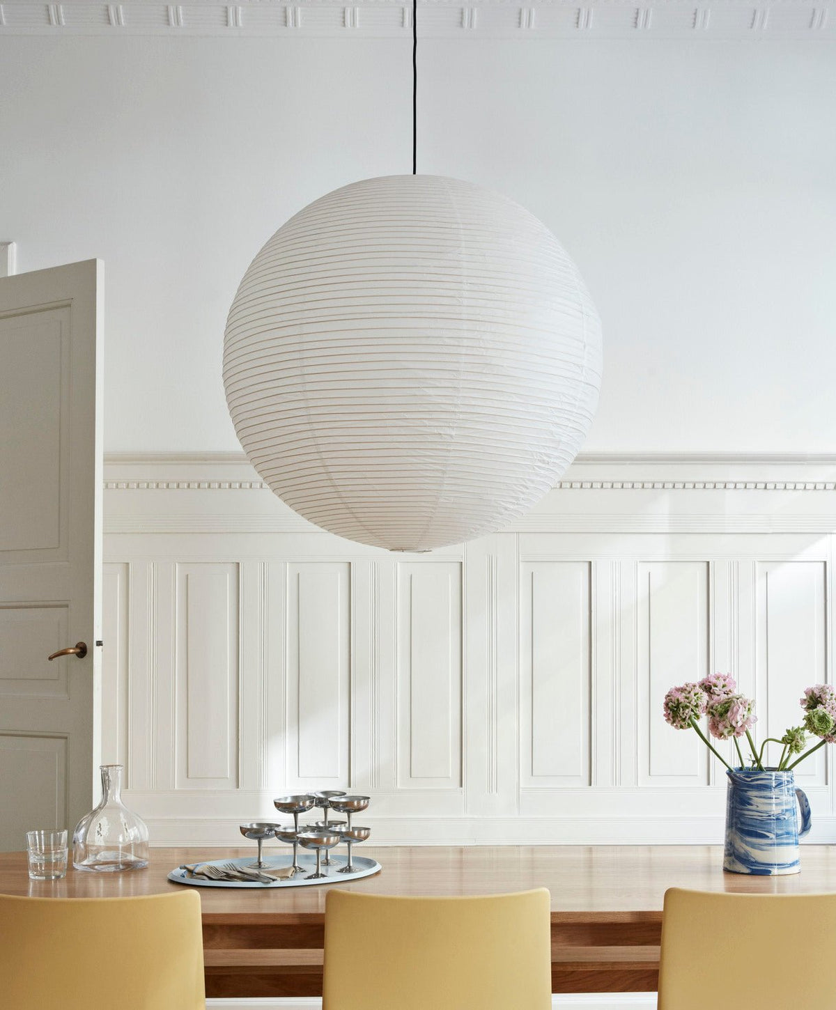 Abat-jour en papier de riz blanc Classic 80 cm - Hay - The Cool Republic