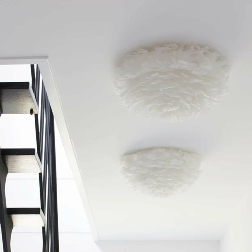 Abat - jour en plumes blanches Eos Up - UMAGE - The Cool Republic