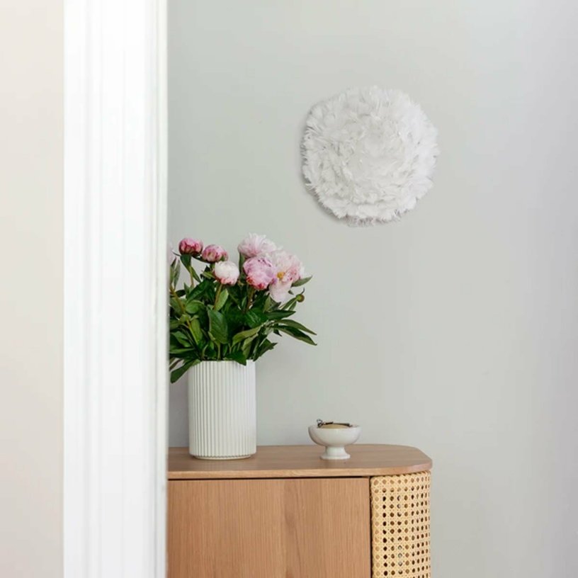 Abat - jour en plumes blanches Eos Up - UMAGE - The Cool Republic