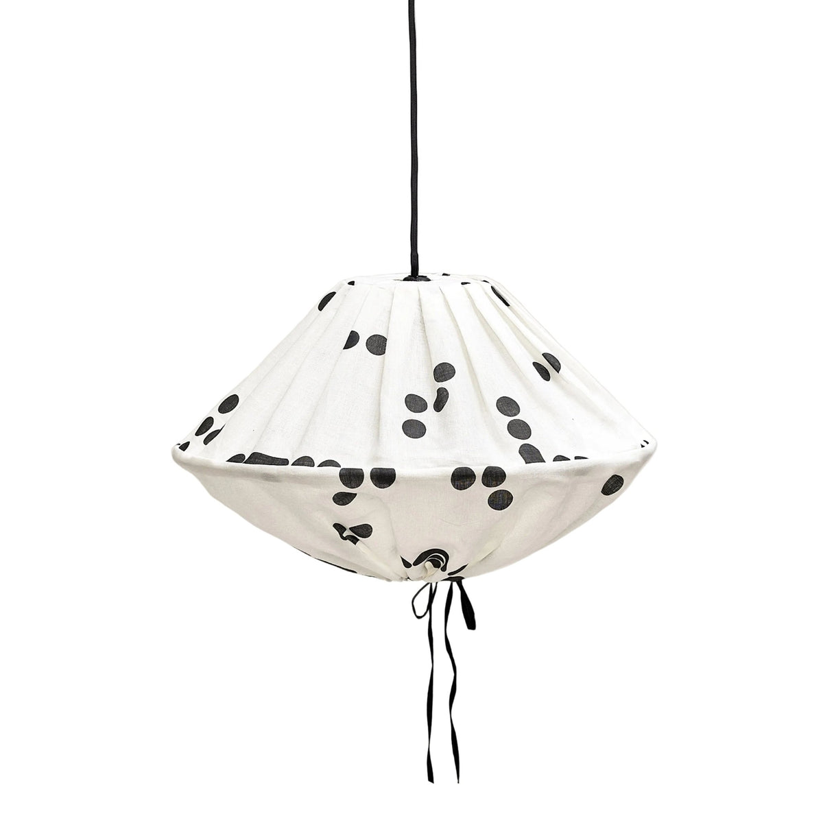 Abat-jour pour suspension en lin français à pois noirs 50 cm Yumi - Nobodinoz - The Cool Republic