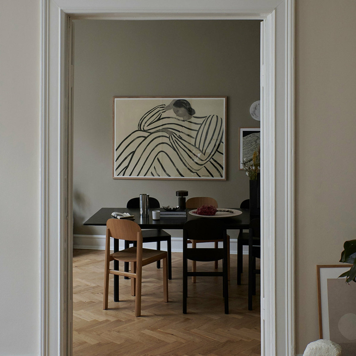 Affiche 50 x 70 cm WAITING - The Poster Club - The Cool Republic