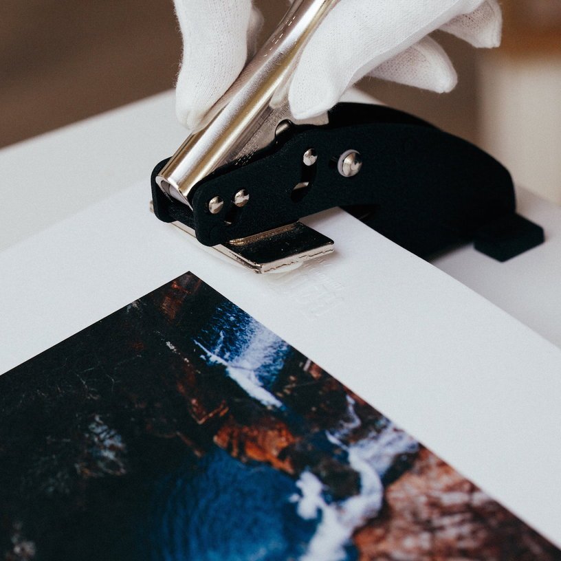 Affiche Dune encadrée Moebe chêne A2 - Le Renard - The Cool Republic