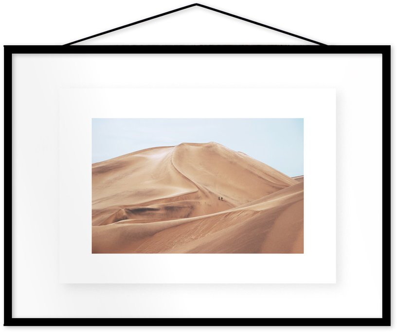 Affiche Dune encadrée Moebe noir A2 - Le Renard - The Cool Republic