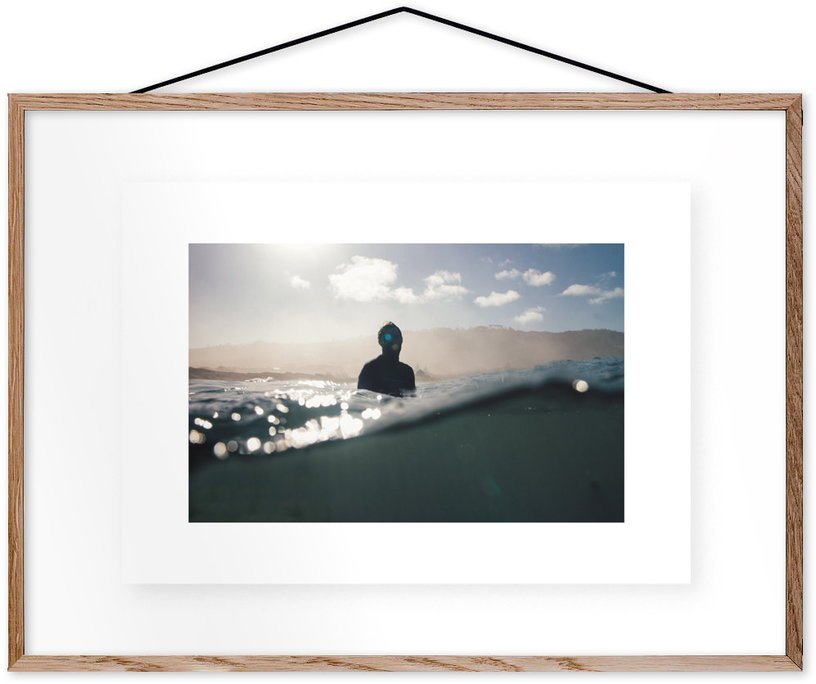 Affiche Surfing Life encadrée Moebe chêne A2 - Le Renard - The Cool Republic