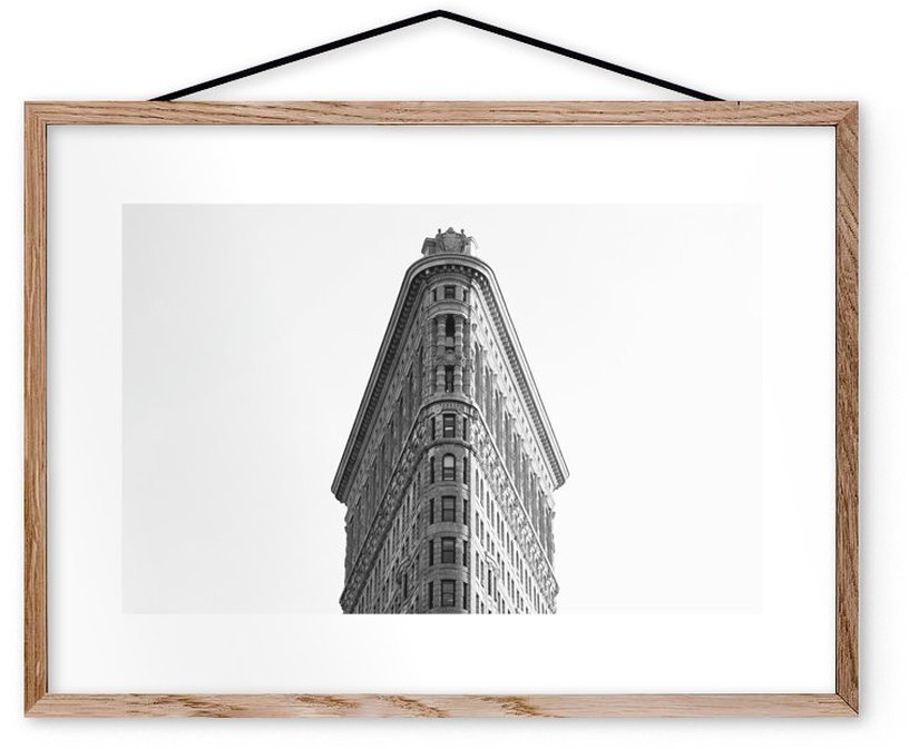 Affiche The Flatiron Building NY encadrée Moebe chêne A3 - Le Renard - The Cool Republic
