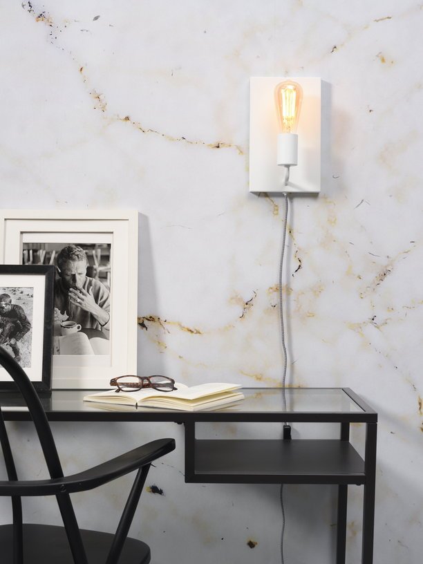 Applique avec prise blanche rectangulaire Madrid - It's about Romi - The Cool Republic