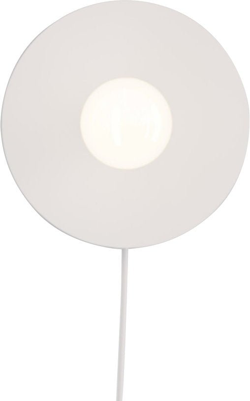 Applique avec prise en acier blanc Dot - Lambert & Fils - The Cool Republic