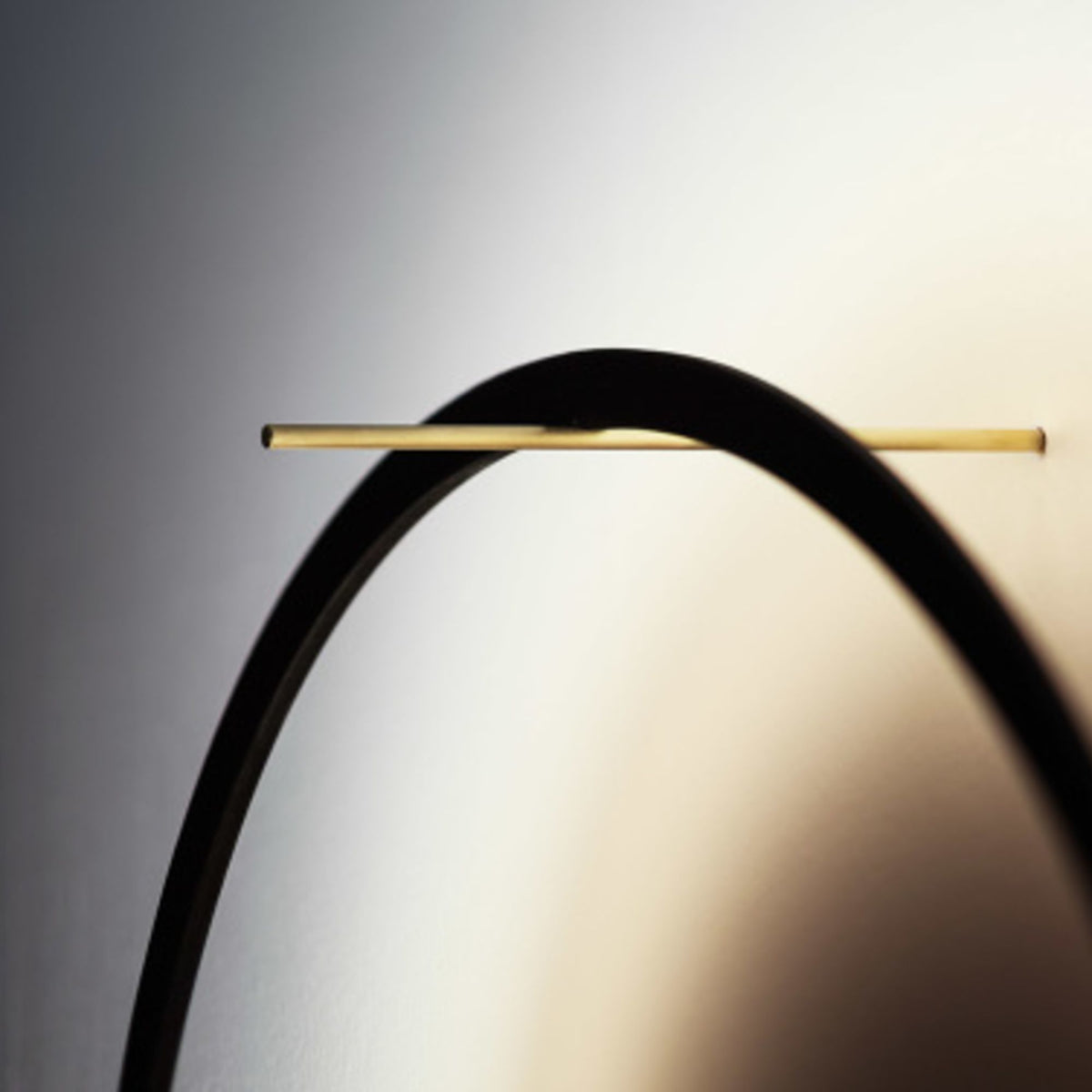 Applique avec prise en bois noir S Eclipse - Tilen Sepic - The Cool Republic