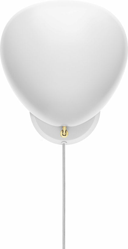 Applique avec prise en métal blanc Cobra - Gubi - The Cool Republic