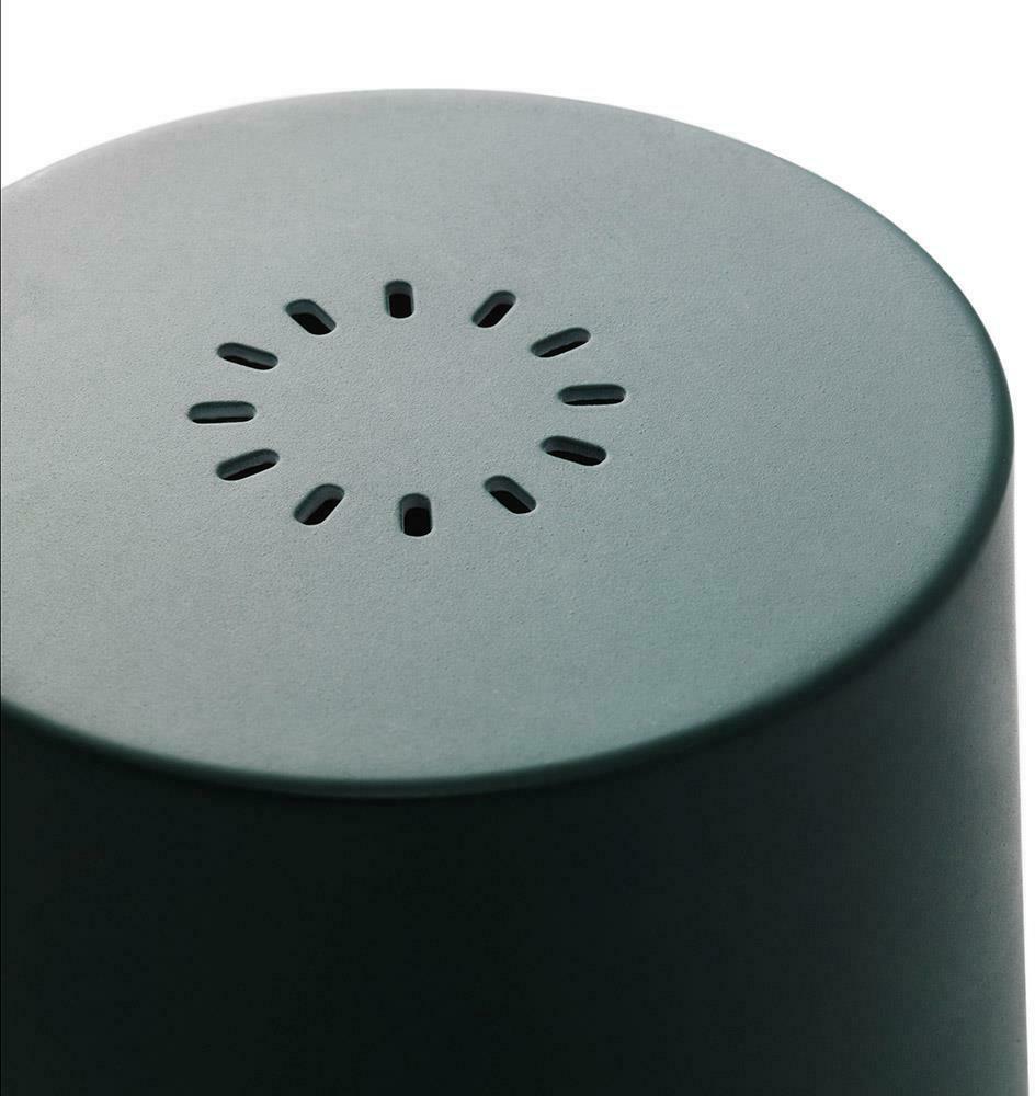 Applique avec prise en métal noir Rise - Normann Copenhagen - The Cool Republic