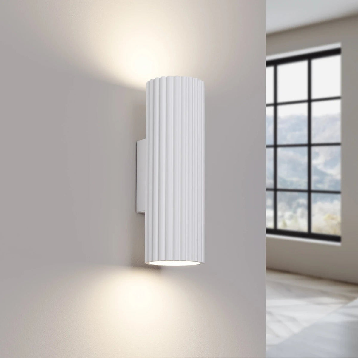 Applique en aluminium blanc 6,5x8,5x20cm Karbon 20 - Sollux - The Cool Republic
