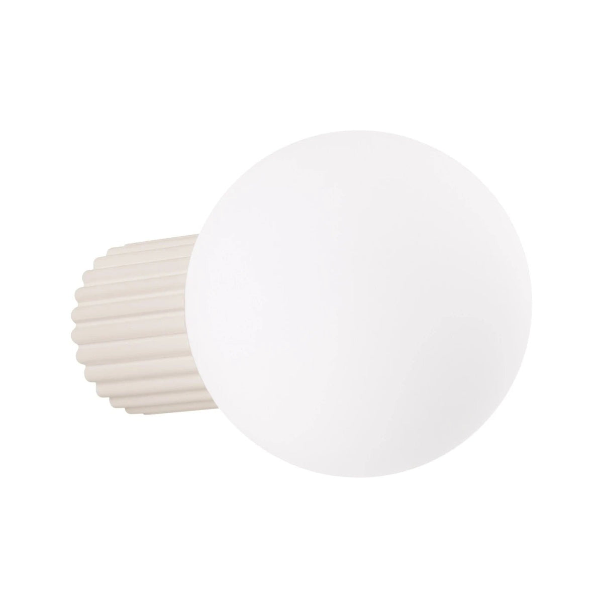 Applique en aluminium et verre beige 12x17x12cm Halo - Sollux - The Cool Republic