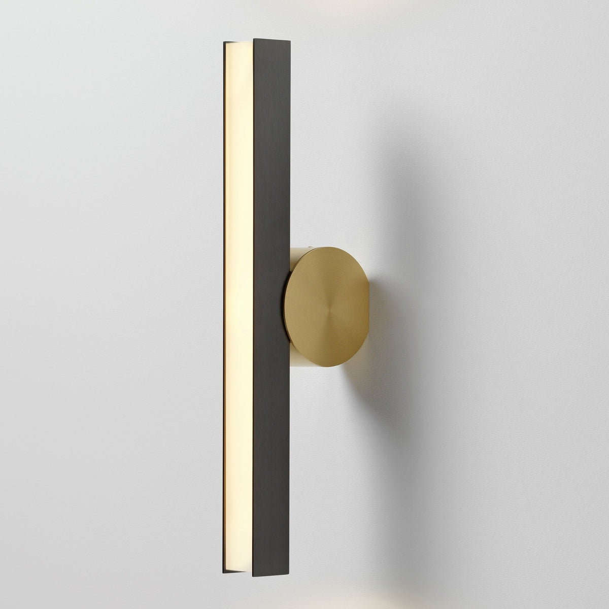 Applique en laiton V2 - CVL Luminaires - The Cool Republic