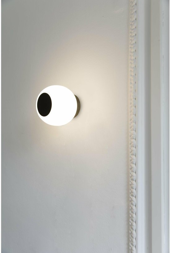 Applique LED en métal bronze Moy - Faro Barcelona - The Cool Republic