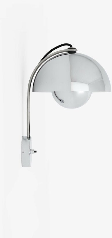Applique murale avec prise chrome Flowerpot VP8 - &tradition - The Cool Republic