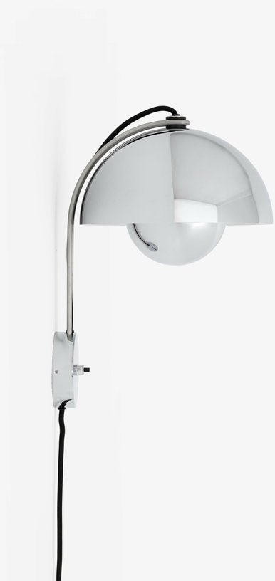 Applique murale avec prise chrome Flowerpot VP8 - &tradition - The Cool Republic