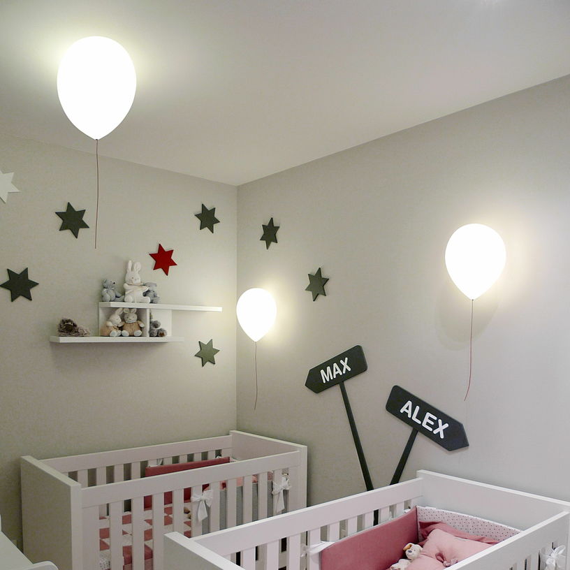 Applique murale ballon blanc Balloon - Estiluz - The Cool Republic
