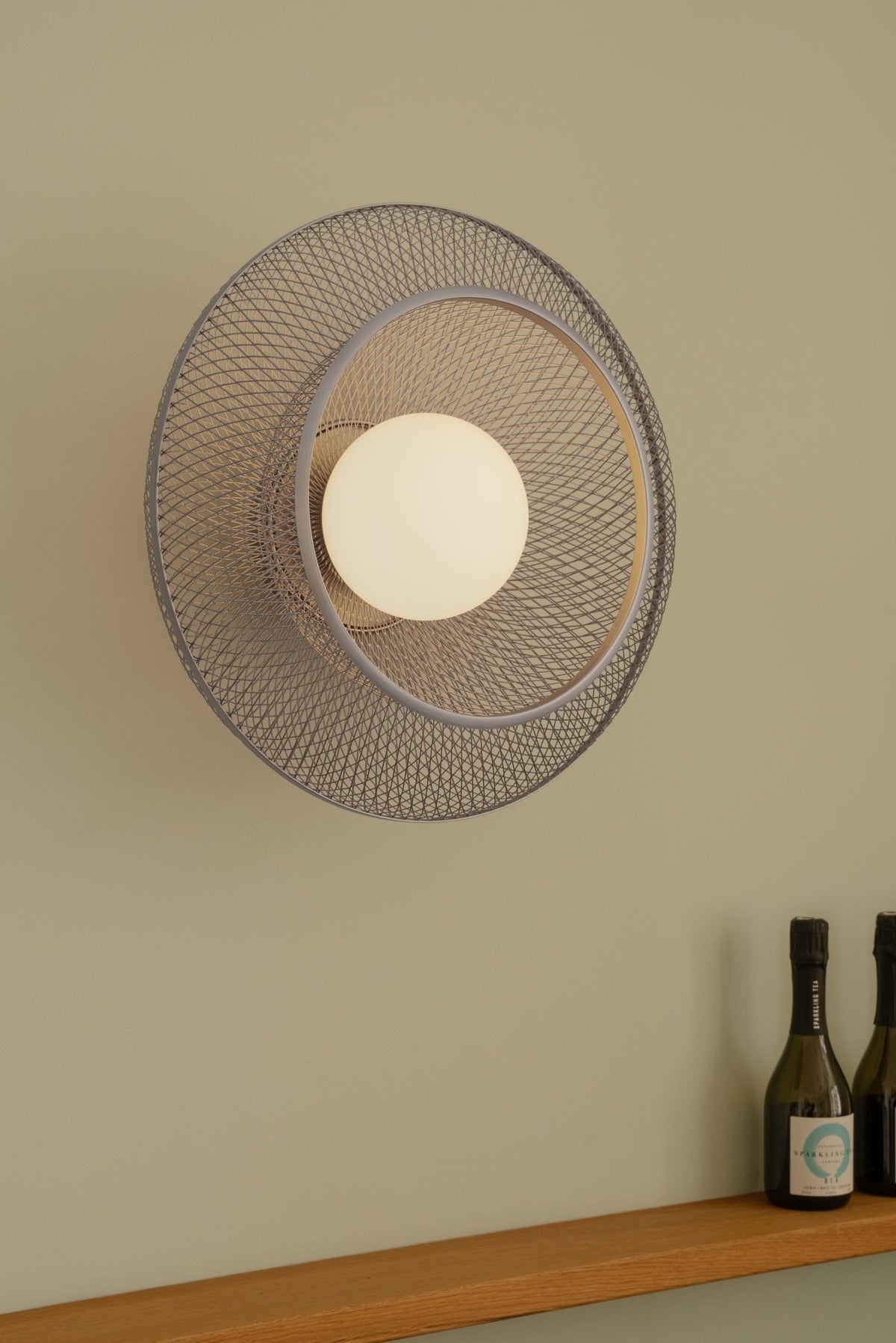 Applique murale en acier 45,3x21,8cm Faraday up - Umage - The Cool Republic