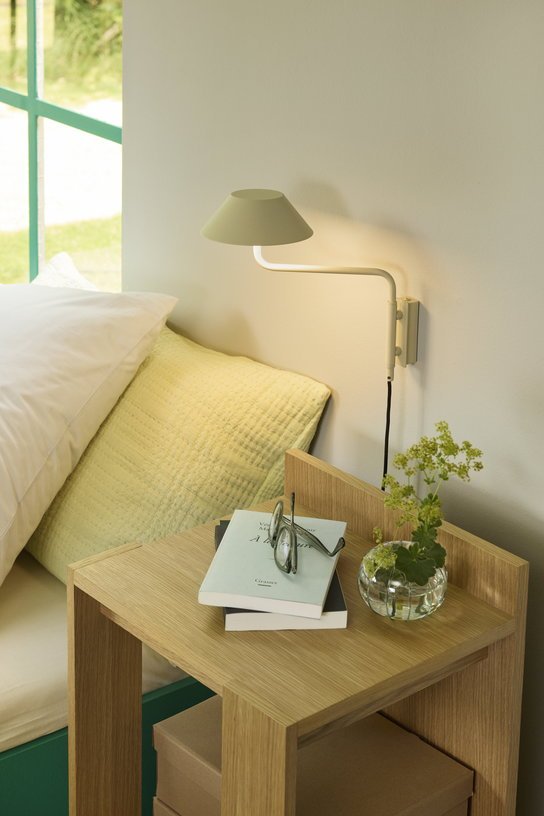 Applique murale en métal beige Cover - Hübsch - The Cool Republic