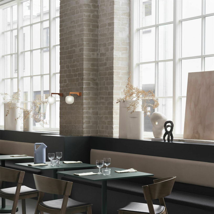 Applique murale grise Rime - Muuto - The Cool Republic