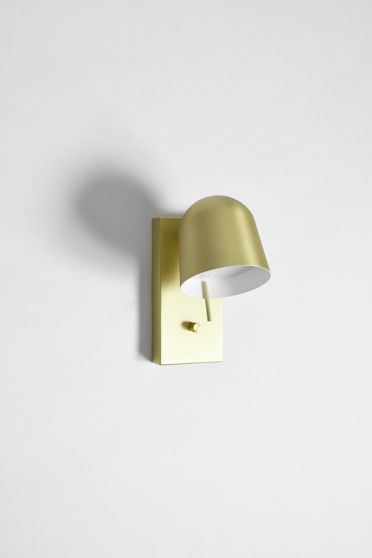 HO brass wall reading light - ENOstudio - The Cool Republic