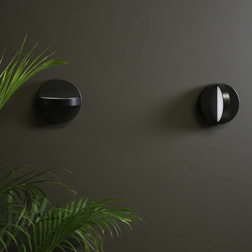 Applique noire Plus - ENOstudio - The Cool Republic