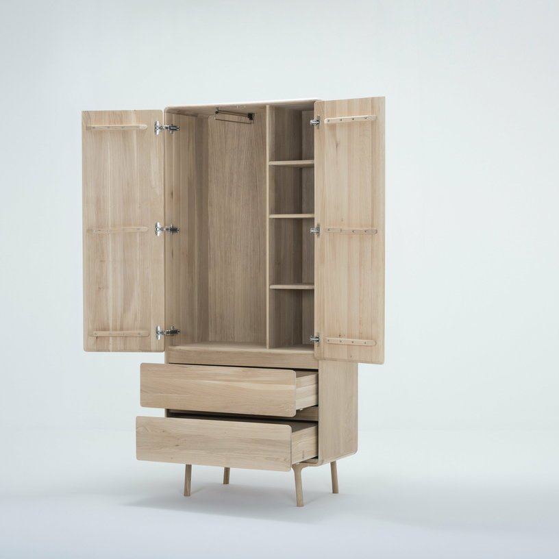 Armoire en chêne blanchi huilé Fawn - Gazzda - The Cool Republic