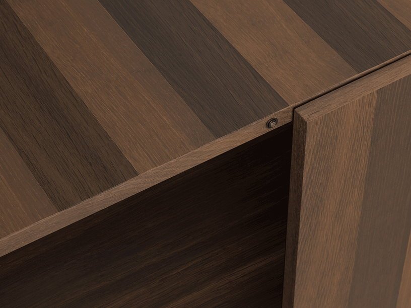 Armoire en chêne foncé et clair Post - Ferm living - The Cool Republic