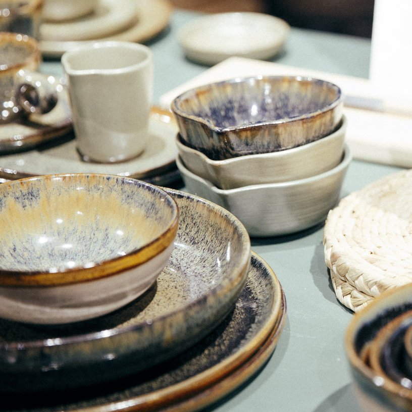 Assiette à olives M Surface - Serax - The Cool Republic