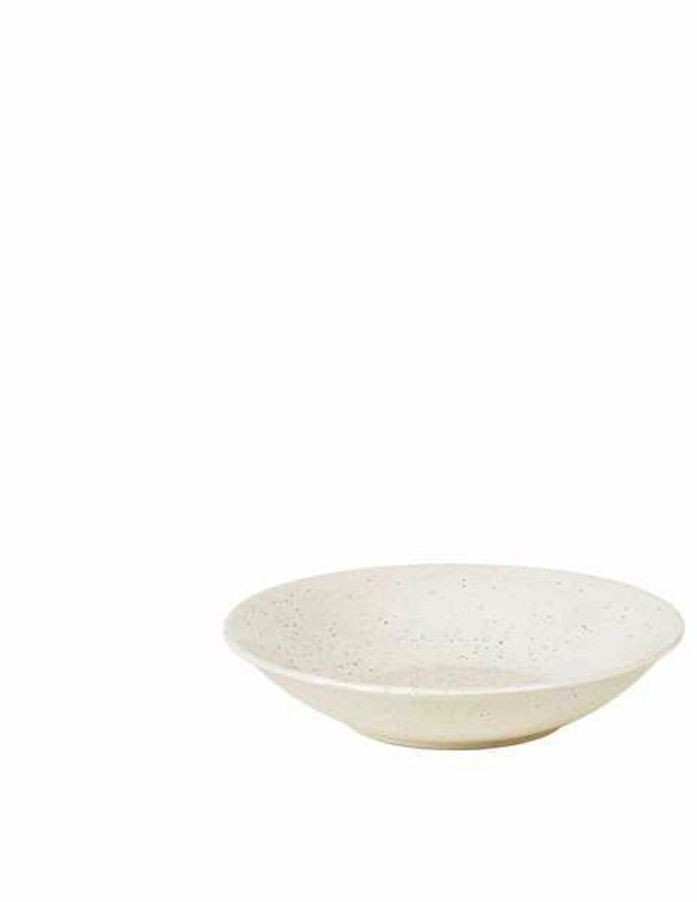 Assiette creuse en grès 22,5 cm Nordic Vanilla - Broste Copenhagen - The Cool Republic