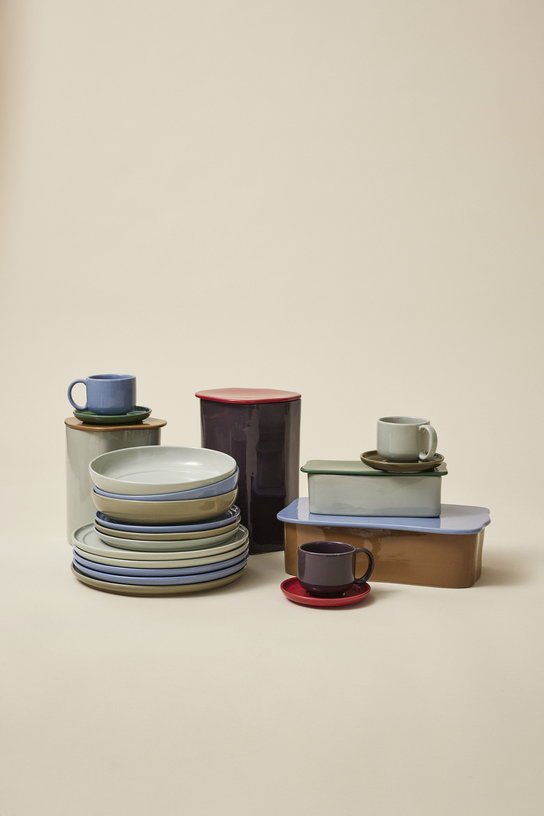 Assiette creuse en poudre de pierre sable 23 cm Amare - Hübsch - The Cool Republic