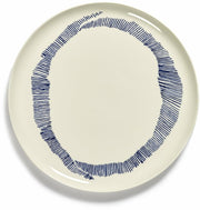 Assiette de service blanche Stripes Feast - Serax - The Cool Republic