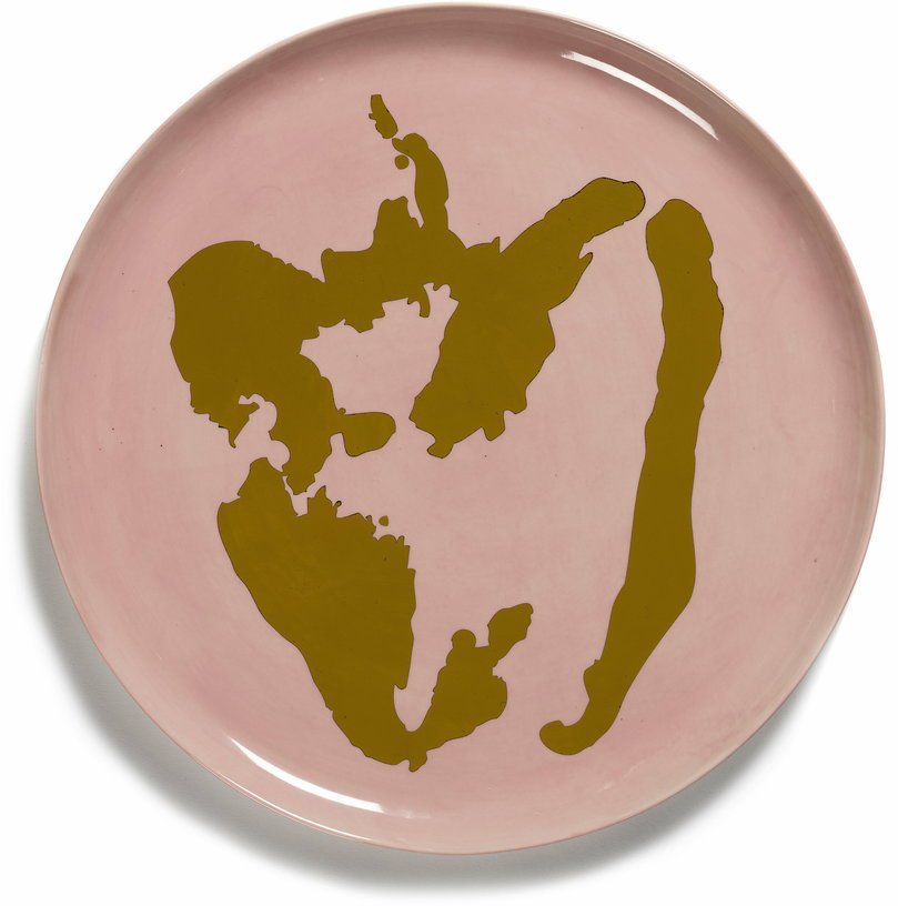 Assiette de service rose avec poivron or Feast - Serax - The Cool Republic