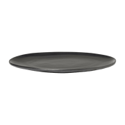 Assiette en porcelaine noire 27 cm Flow - Ferm Living - The Cool Republic