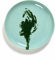 Assiette M bleu avec artichaut vert Feast - Serax - The Cool Republic