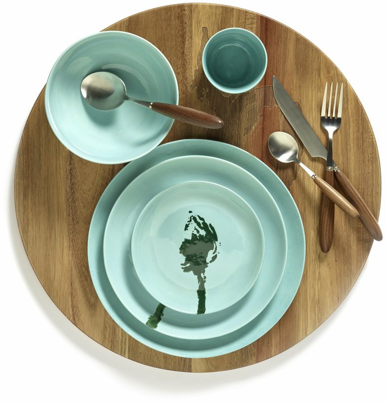 Assiette XS azur avec artichaut vert Feast - Serax - The Cool Republic