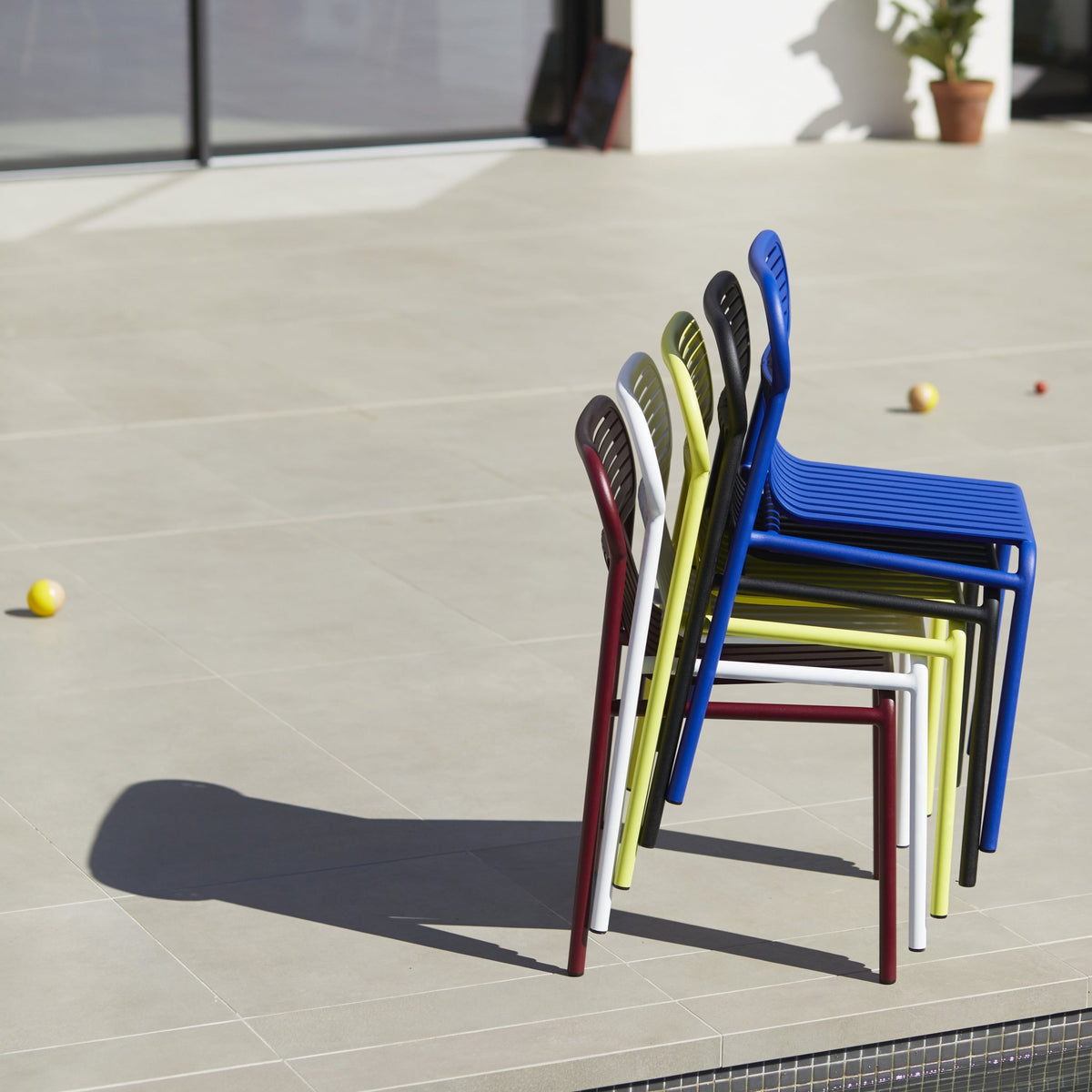 Banc de jardin bas rose blush Week-end - Petite Friture - The Cool Republic
